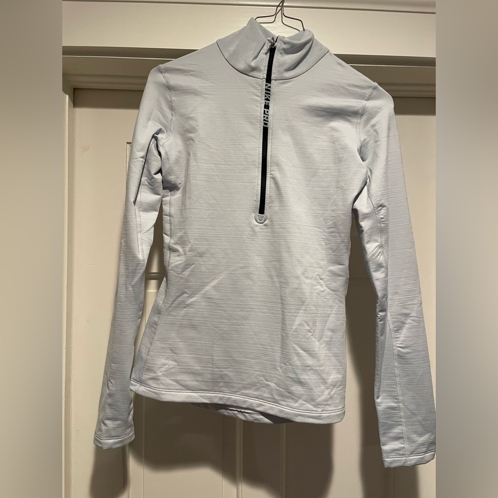 Nike pro quarter zip with cut-open back. Sz Small.